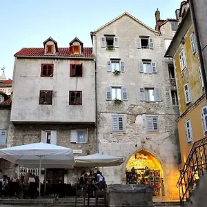 Apartment Piazzeta De Luxe, Split