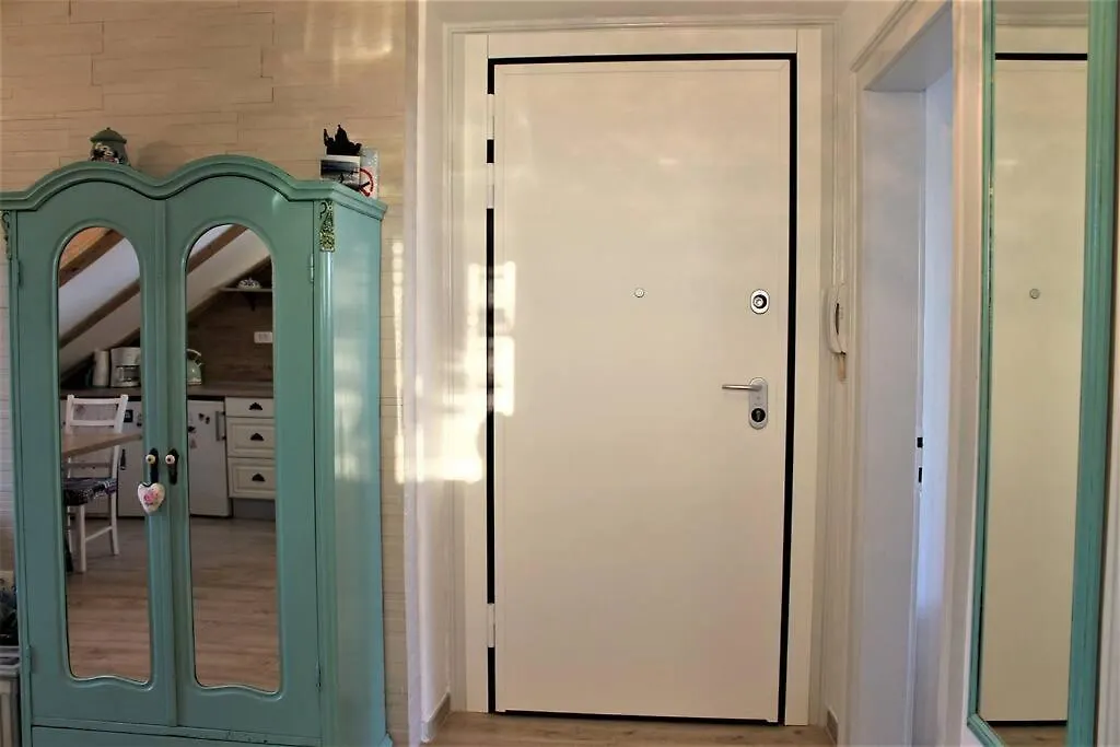 Apartment Barbara'S Inheritance Split